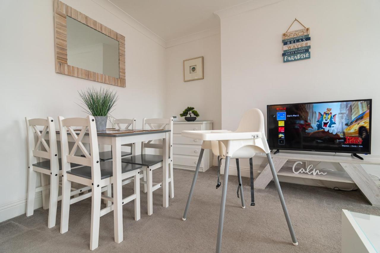 Light And Airy 1 Bedroom Flat 700M From The Beach Bournemouth Exteriér fotografie